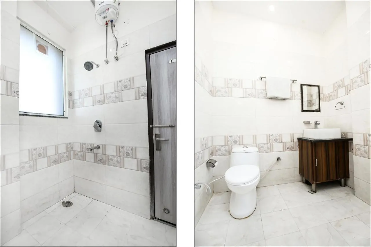Hotel Woodcrest Zirakpur Chandigarh- Best Family Hotel - Luxurious Rooms - Unit Of Sidham Group 4*,