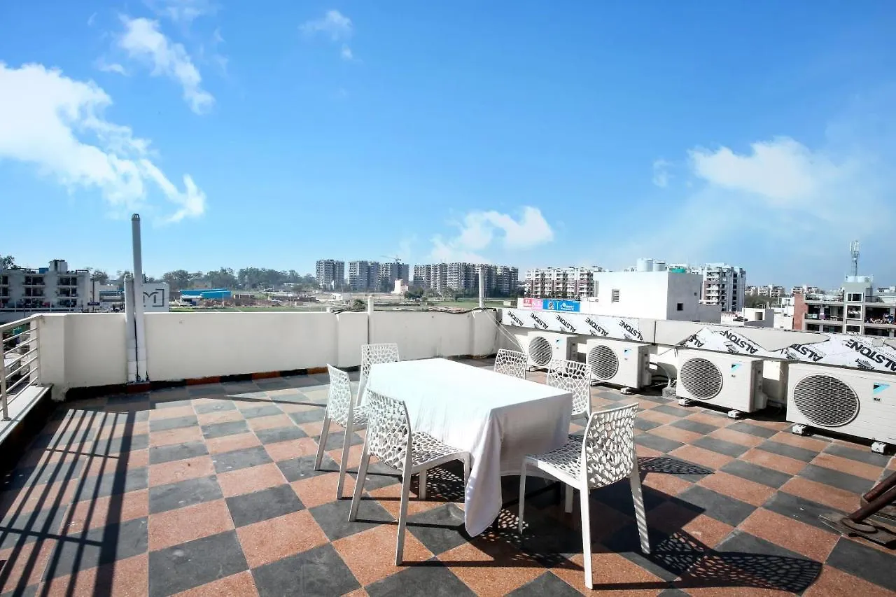 Hotel Woodcrest Zirakpur Chandigarh- Best Family Hotel - Luxurious Rooms - Unit Of Sidham Group