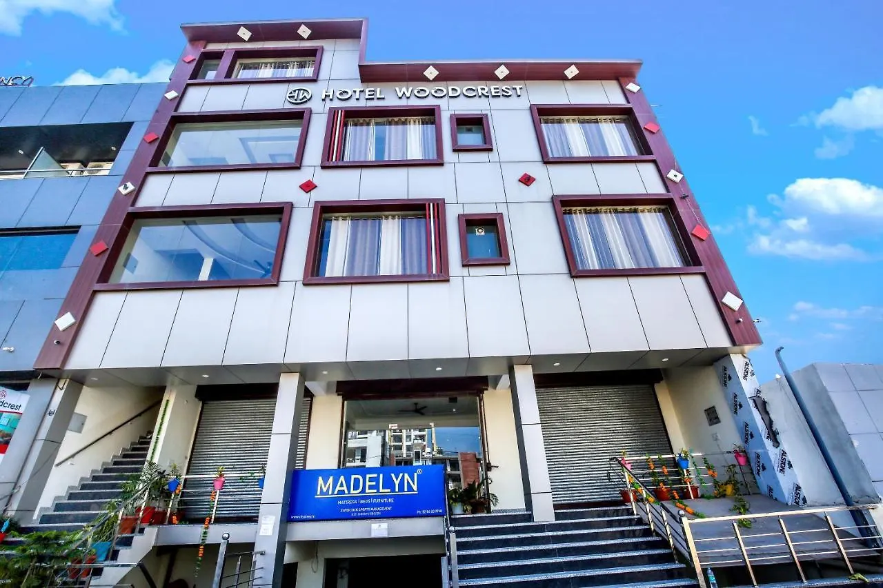 ****  Hotel Woodcrest Zirakpur Chandigarh- Best Family Hotel - Luxurious Rooms - Unit Of Sidham Group India